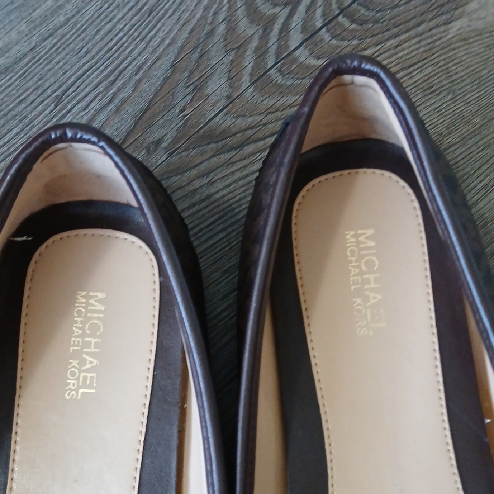 Michael Kors Gold and Brown Flats with Signature Style - Picture 6 of 7